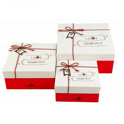 Коробка подарункова 16,5х14,5х8,5 107-31-1