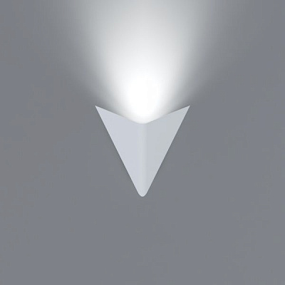 Светильник настенный Iterna DELTA 1xGU10 белый 