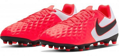 Бутси Nike JR LEGEND 8 CLUB FG/MG AT5881-606 р. 2Y чорний