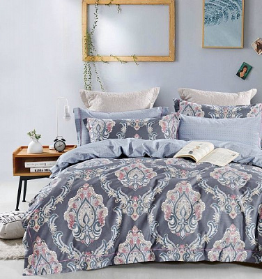 Комплект постільної білизни French сімейний сірий із малюнком La Nuit