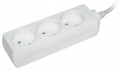 Удлинитель IEK без заземления 3 гн. белый 1,5 м WYP10-06-03-01-N 