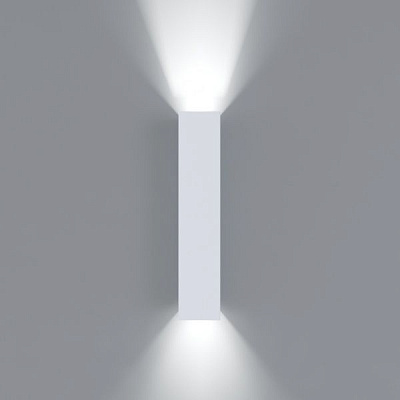 Светильник настенный Iterna IDEA 2xGU10 белый