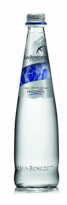 Вода минеральная Benedetto сильногазированная 0,5 л (8001620003220) 