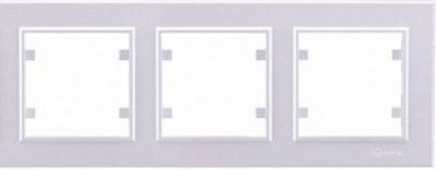 Рамка трехместная Makel Karea горизонтальная жемчуг 56100703