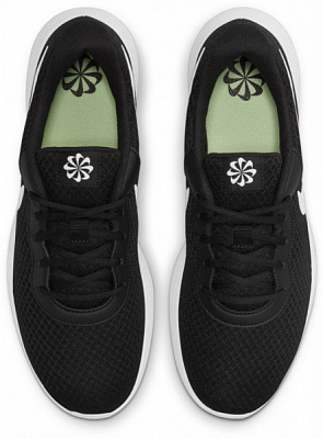 Кросівки Nike TANJUN DJ6258-003 р.46 US 12 30 см чорний