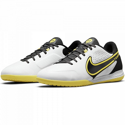 Футзальне взуття Nike React Tiempo Legend 9 Pro IC DA1183-107 р.US 8,5 білий