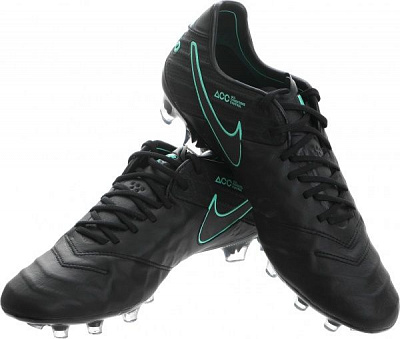 Бутси Nike TIEMPO LEGEND 819177-004 р. US 9,5 чорний