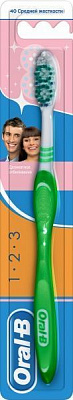 Зубна щітка Oral-B 3 Effect середньої жорсткості