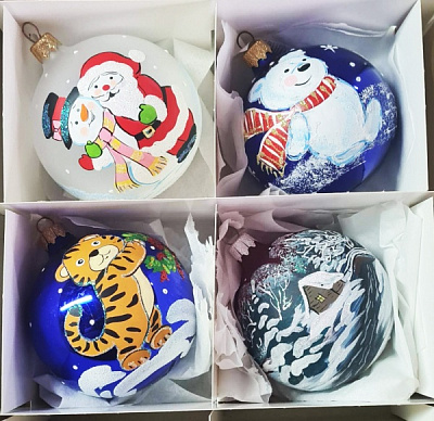 Набір ялинкових куль цветной Персонаж d80 мм 4 шт./уп.