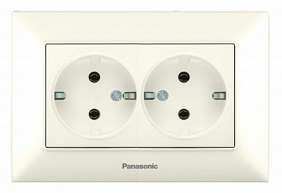 Розетка с заземлением Panasonic Arkedia Slim кремовый 480200226