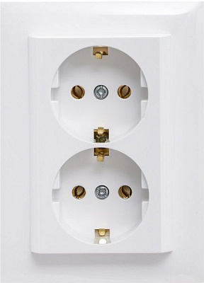 Розетка подвійна із заземленням Efapel Logus 16 А 250 В без шторок білий