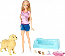 Игровой набор Barbie Кукла с щенками FBN17