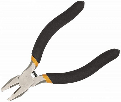 Плоскогубці Topex 32D721