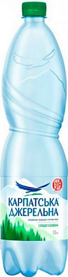 Вода Карпатська джерельна 1,5 л слабогазированная (4820051240103)