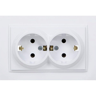 Розетка подвійна із заземленням Mono Despina без шторок без кришки білий 102-190004-120