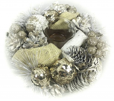 Вінок-свічник з шишками і кульками на 1 свічку 23 см 7005160576